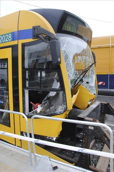 Kiderült, miért törhette össze a Combinót a tanulóvezető
