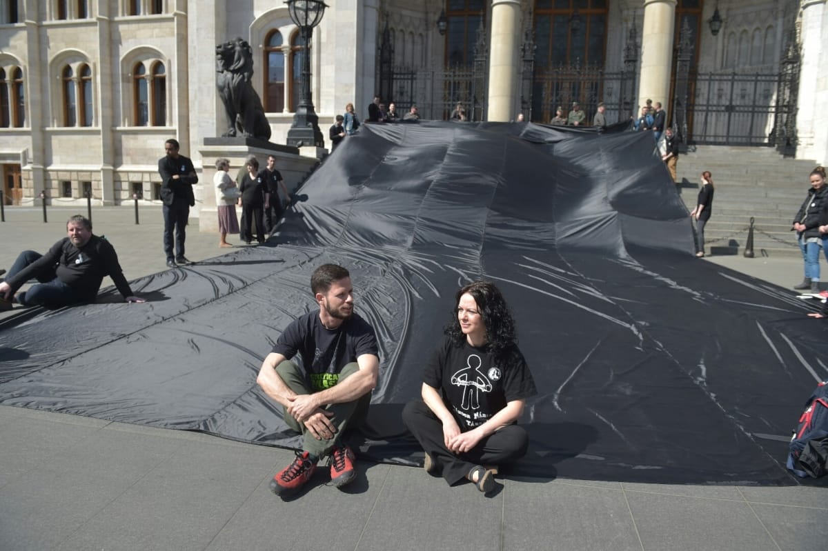 A nap, amikor a tütüzés politikai szintre emelkedett