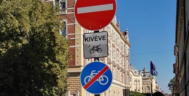Önök szerint mi a helyzet? Mehet a biciklis, vagy nem mehet?