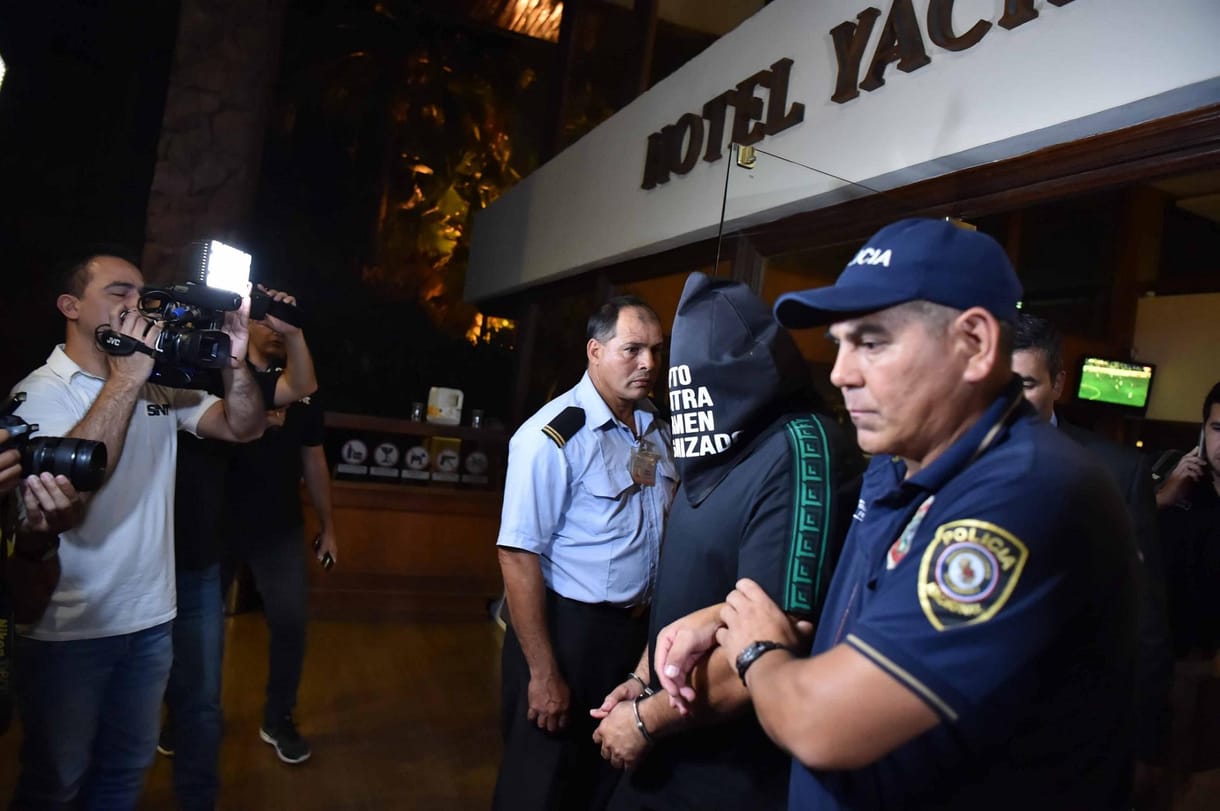 Hamis útlevél miatt állították elő Ronaldinhót