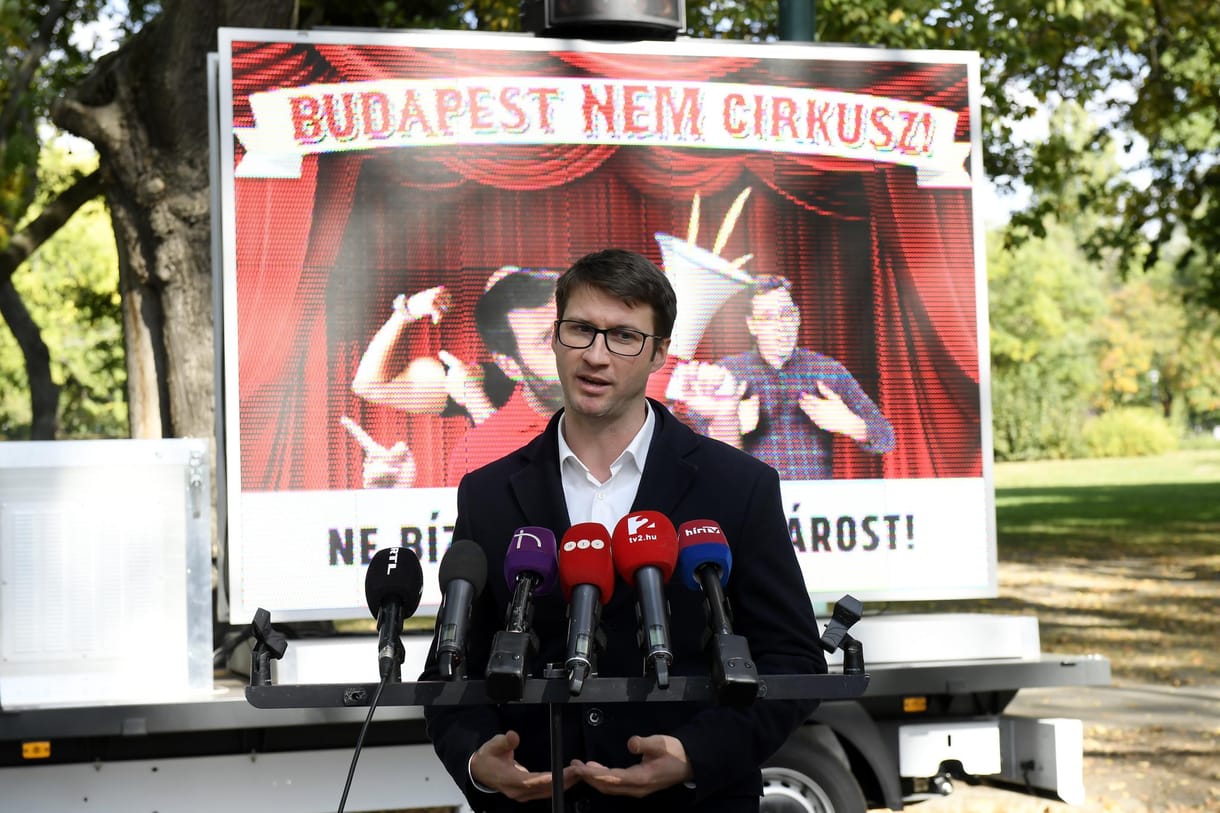 A kampány végén még egyszer bedobja magát a Fidelitas, azt terjesztve, Karácsony alkalmatlan
