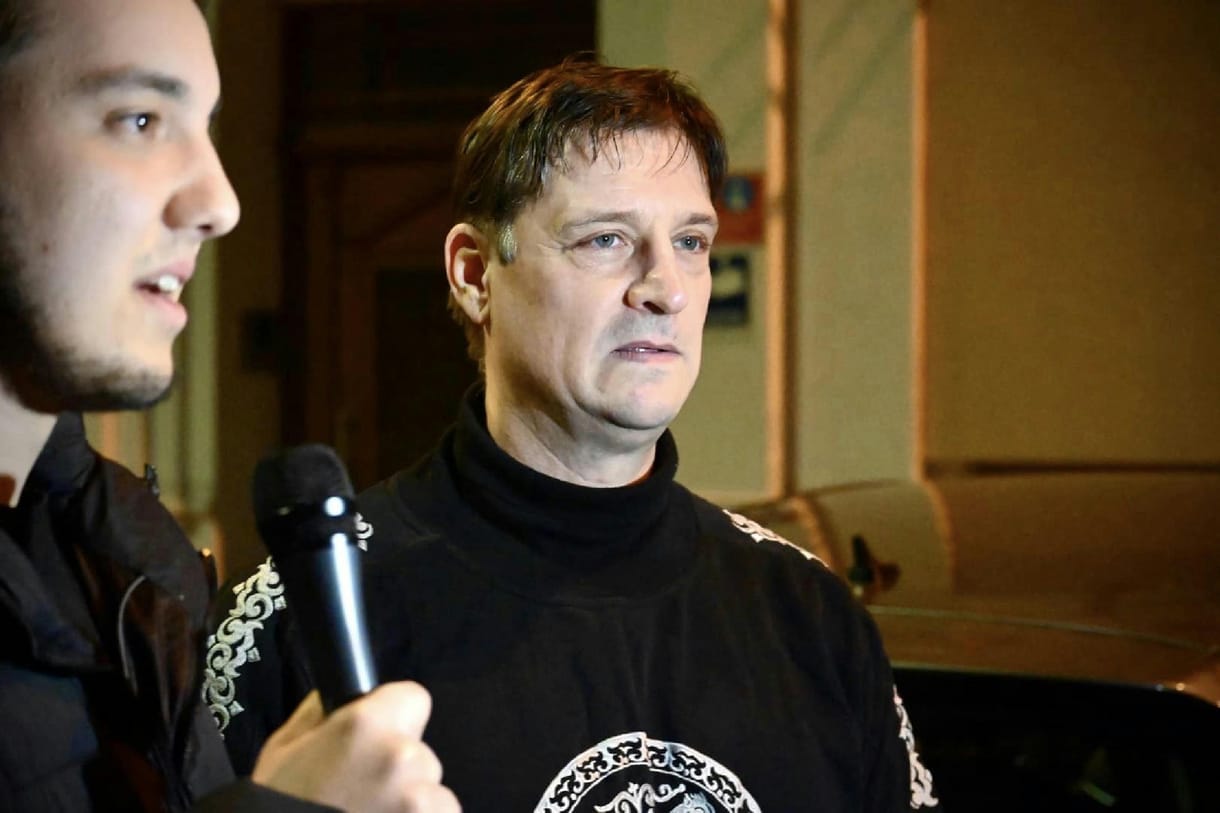 Ungváry Krisztián szerint az állam kiszervezi az erőszakot terrorista, vagy félterrorista csoportok kezébe