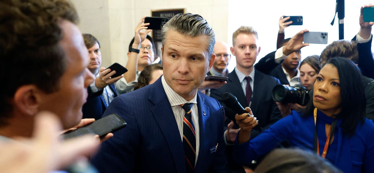 Tetoválása miatt biztonsági kockázatnak tekintették a Pentagon élére jelölt őrnagyot