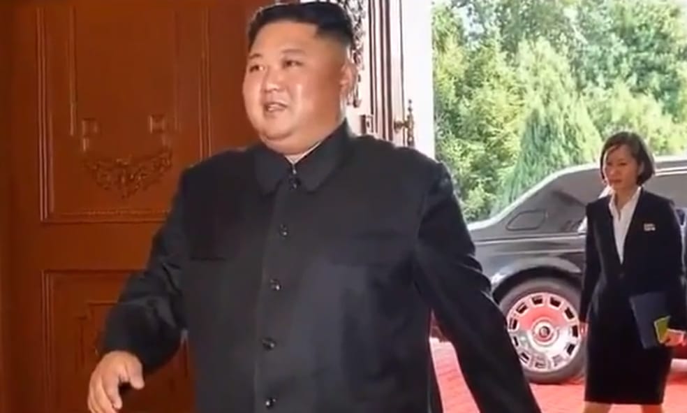 A nép éhezik, de Észak-Korea diktátora 6 év alatt elvert 4 milliárd dollárt luxuscikkekre