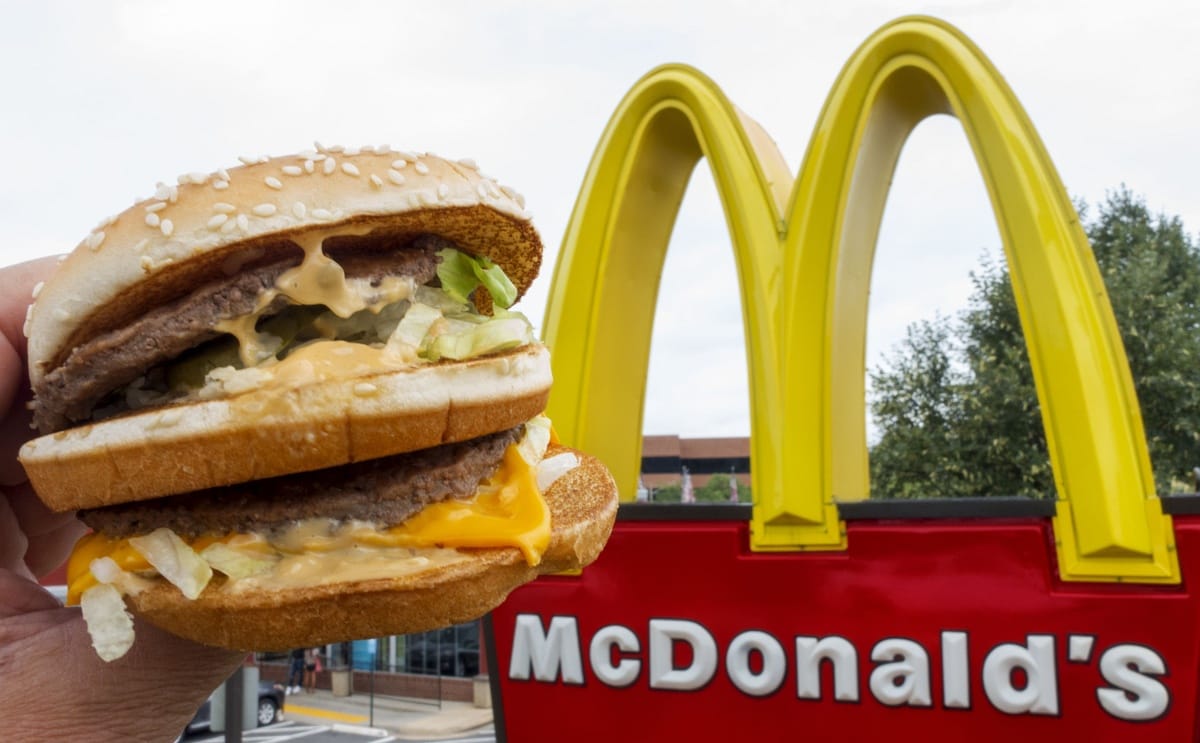 Éhes hackerek 436 ezer forintnyi ételt vettek más számlájára a McDonald'sban