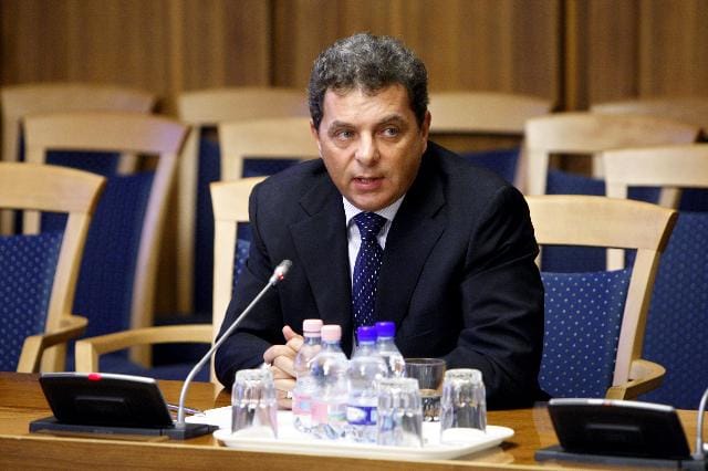 Százmilliók mentek a CBA-vezérektől Földesi-Szabóékhoz?