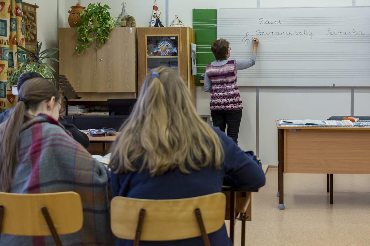 „Az életpályamodell tantestületeket vert szét”