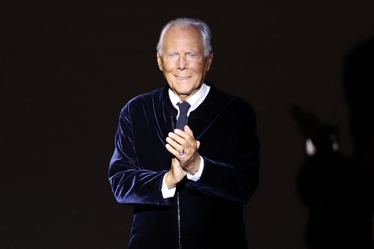 Idén lett 90 éves Giorgio Armani, aki a tervek szerint két-három éven belül vonulna vissza