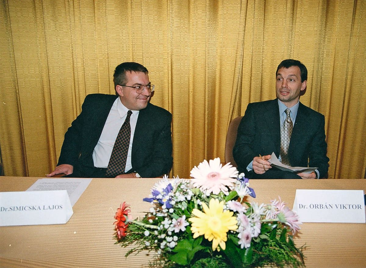 Egy évvel a G-day után - az Orbán–Simicska páros közös és külön útja