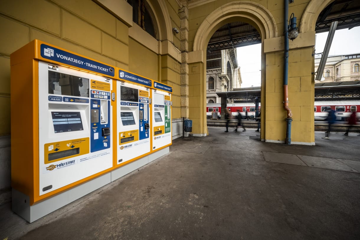 Már ki lehet próbálni a MÁV új jegyautomatáit