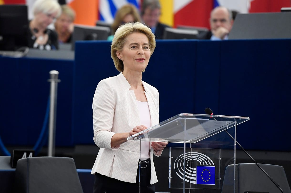 Elfogadta az EP, Ursula von der Leyen lesz az Európai Bizottság elnöke