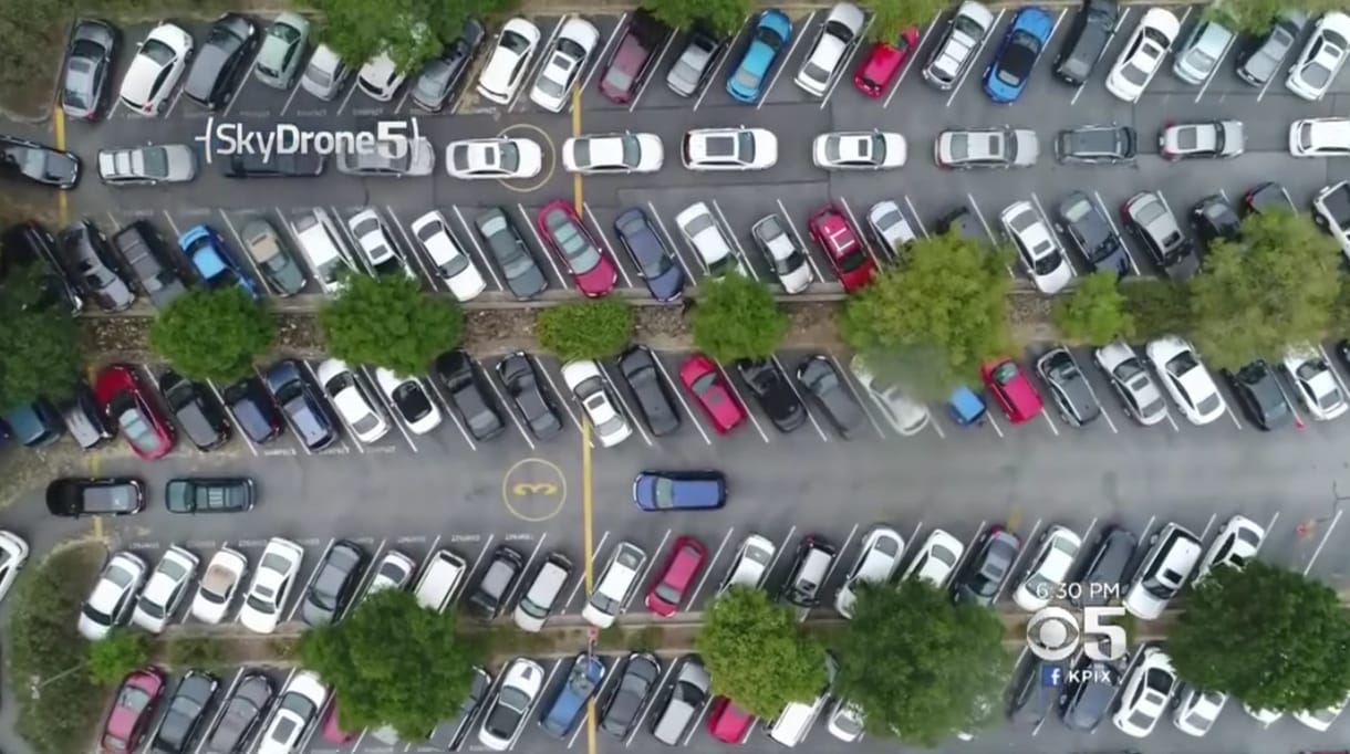 Különleges ajánlatot tett dolgozóinak a Tesla – ön elfogadná?