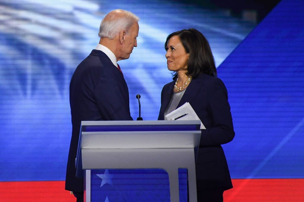 Joe Biden és Kamala Harris lettek az év emberei a Time-nál