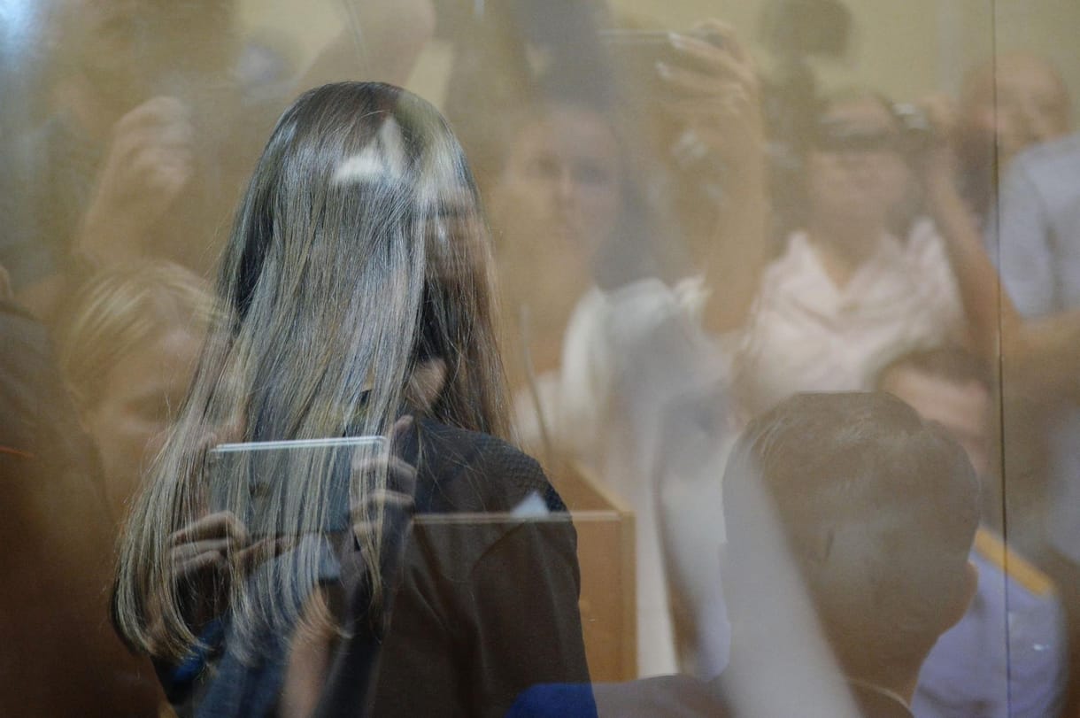 Bíróság elé kerül az Oroszországot mélyen megosztó apagyilkossági ügy