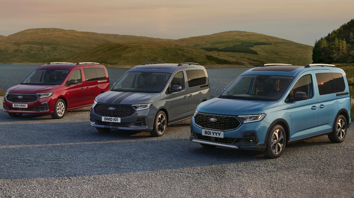 Jött egy új Ford, ami nem más, mint egy átemblémázott VW