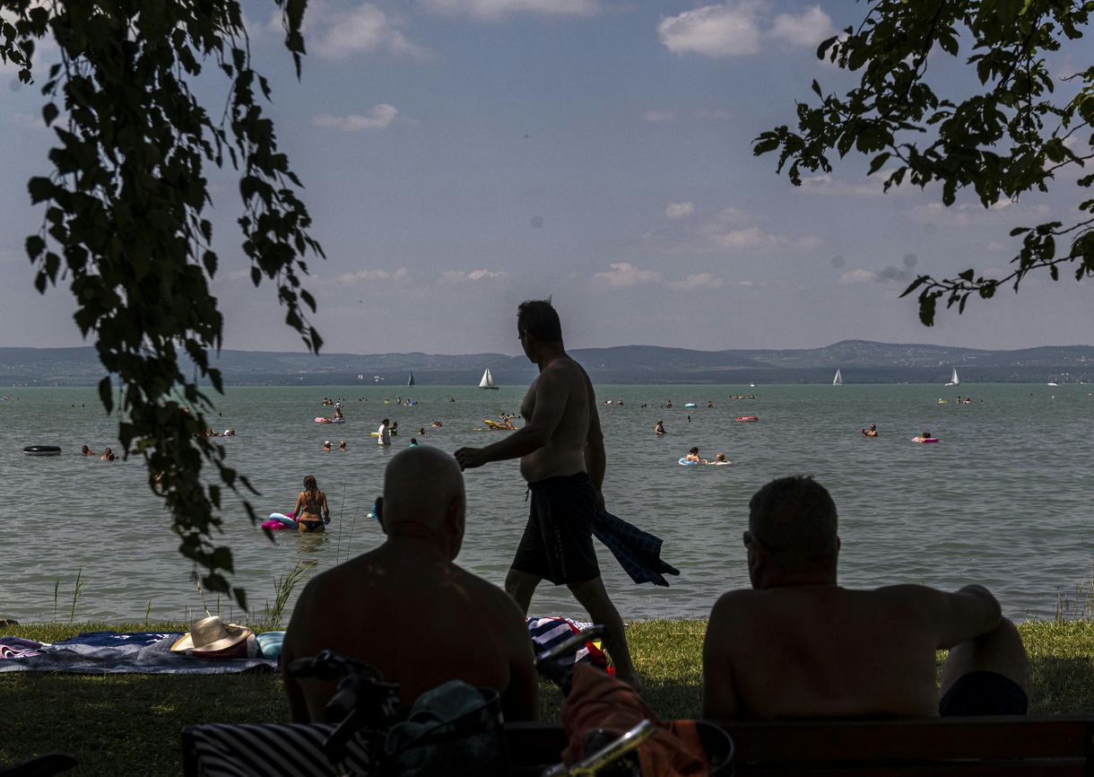 Két SUP-ost is ki kellett menteni a Balatonból csütörtökön