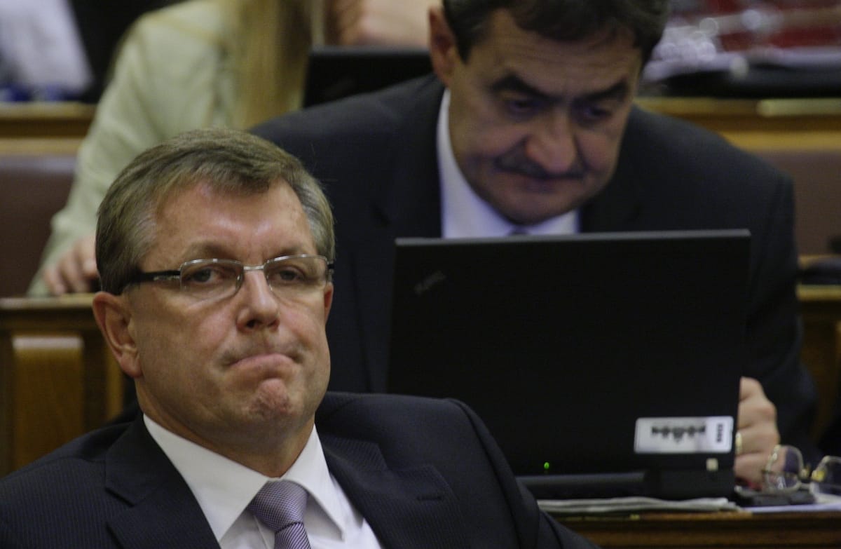 A Fidesz nem vállalta, hogy nem növeli a hiányt