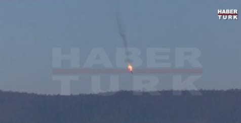 Kilőttek egy orosz harci gépet a szír-török határon – videó