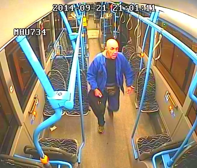 Ez a férfi őrjöngött a 9-es buszon
