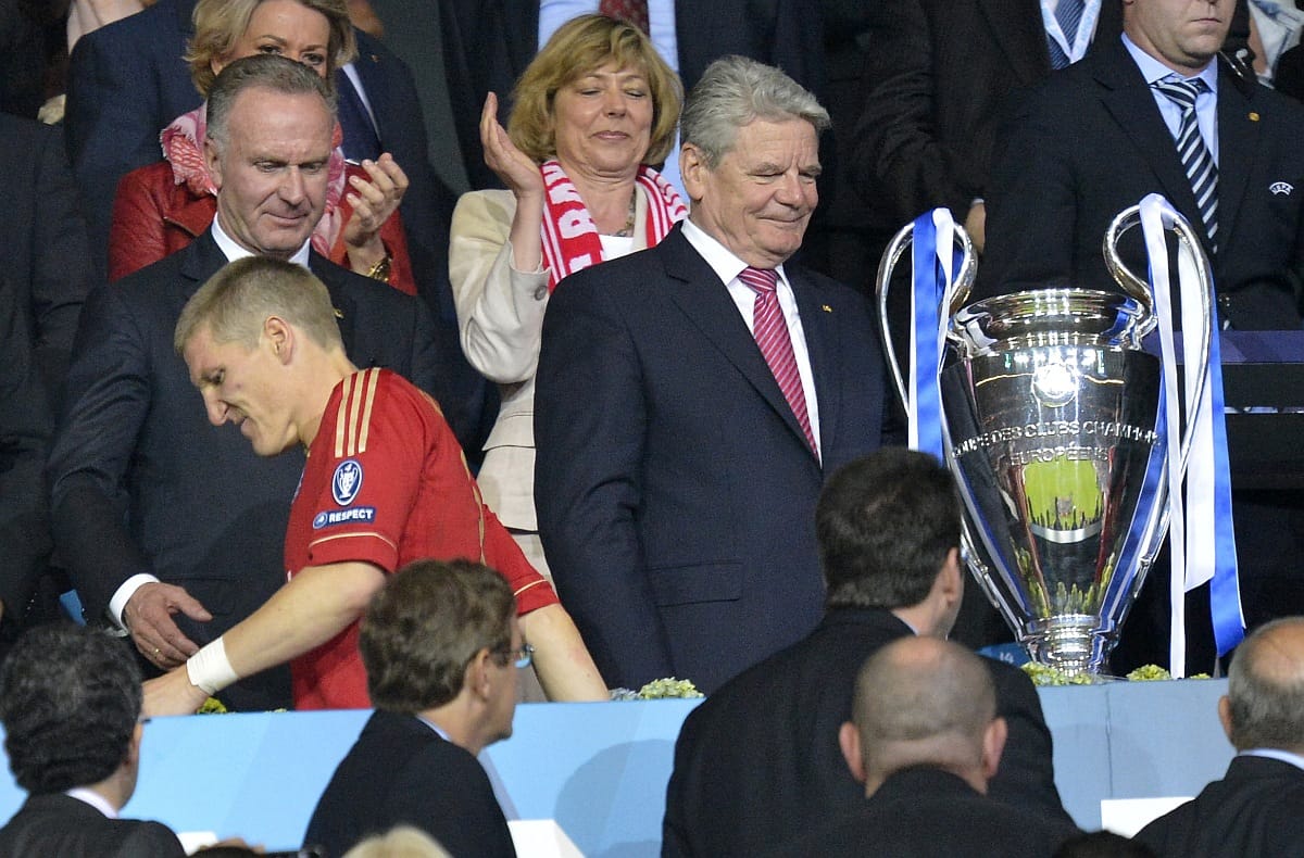 Schweinsteiger elnézést kért a német államfőtől