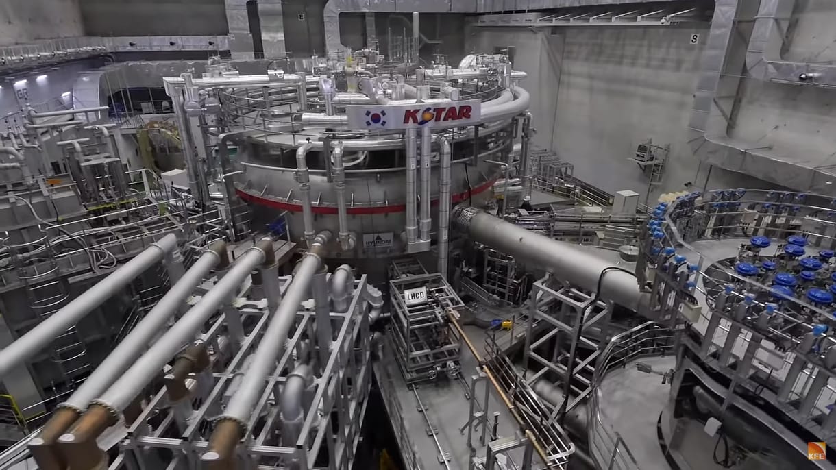 100 millió Celsius-fokot értek el rövid időre egy koreai reaktor belsejében