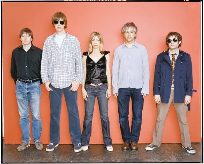 Nézd végig otthon a Sonic Youth utolsó koncertjét! (videó)