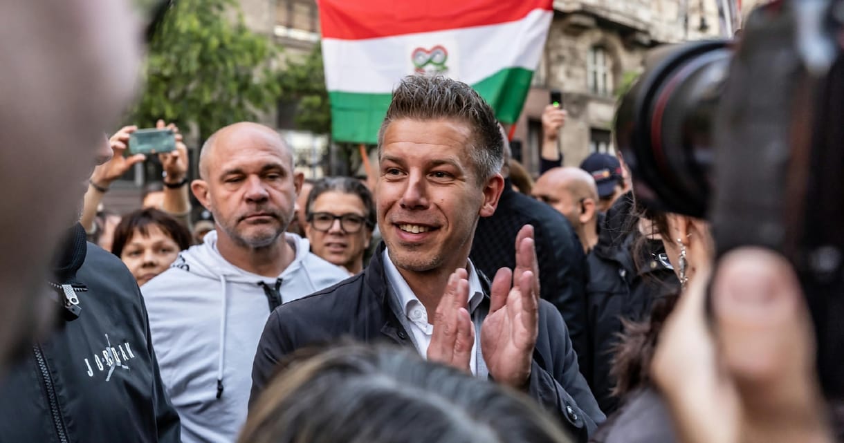 Medián: Magyar Péteré a legerősebb ellenzéki párt, mélyponton a Fidesz