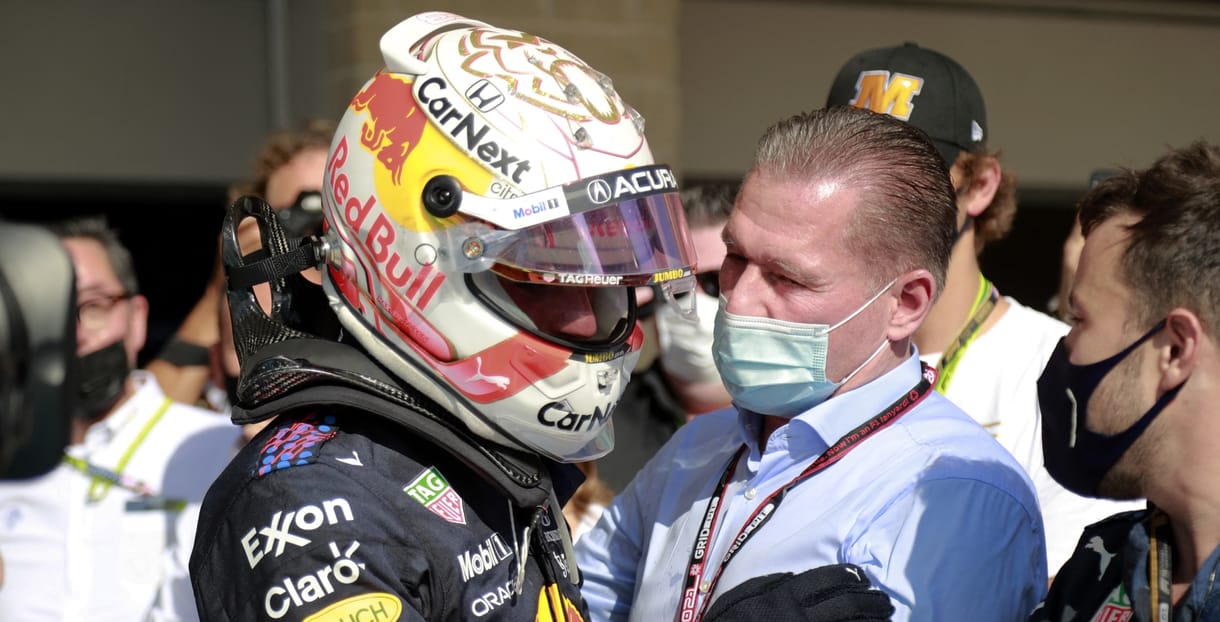 Az apja szerint Verstappen nem fogja kilökni Hamiltont a pályáról