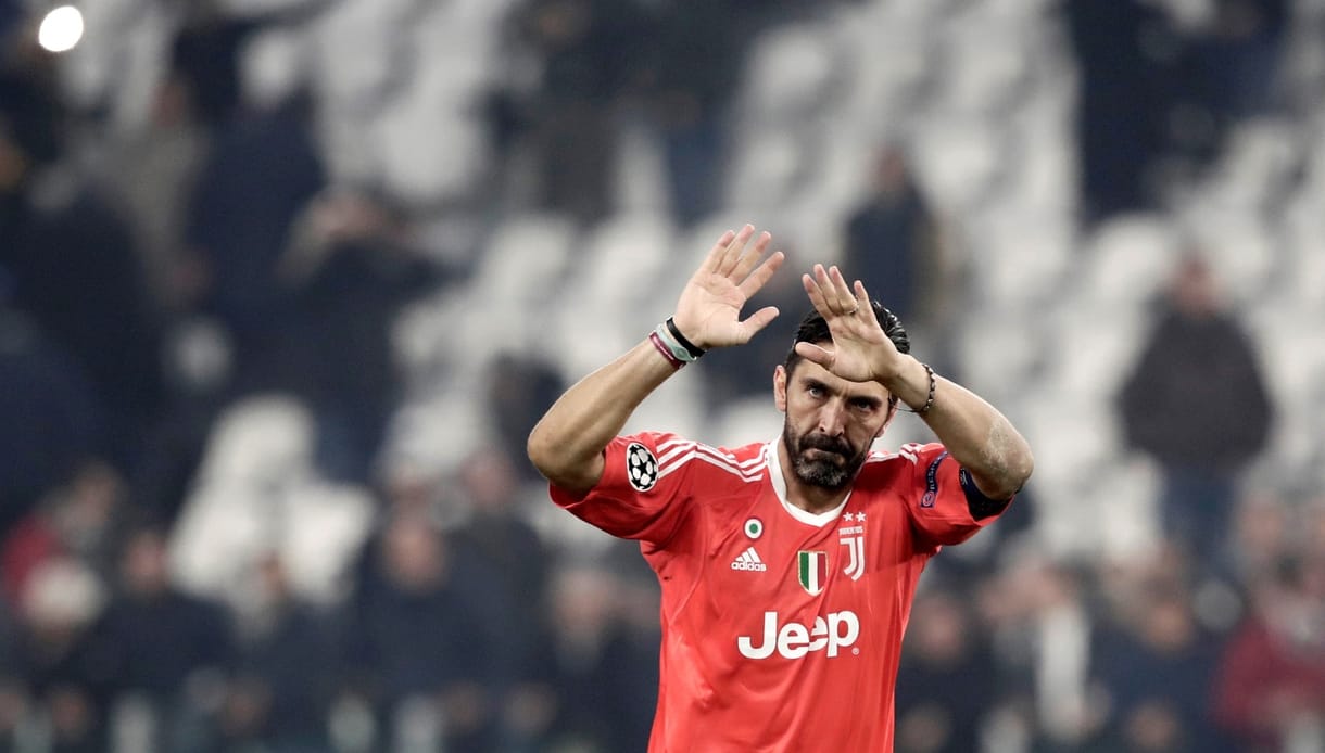 Buffon annyira rosszul konspirált, hogy leleplezték