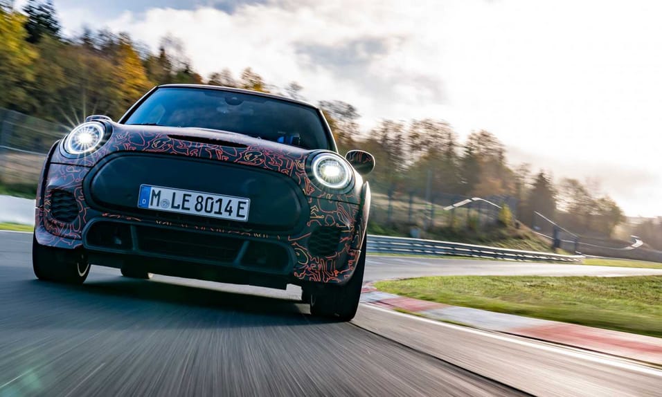 Leleplezte új elektromos sportmodelljét a Mini