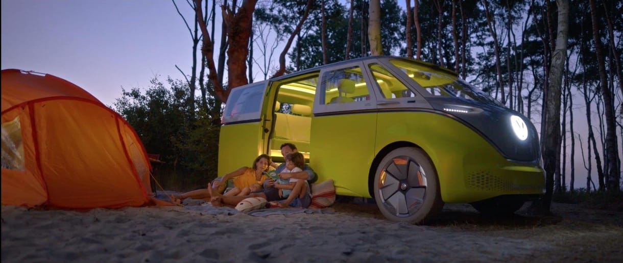 A VW elektromos hippibusza a legzöldebbek álomautója – videó