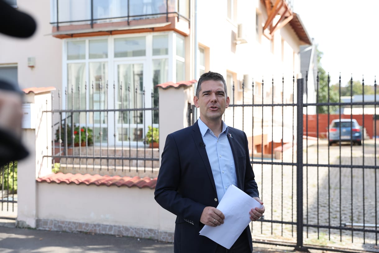 A KDNP védte meg Ungár Pétert, akinek a szexuális irányultságára utalt Novák Előd