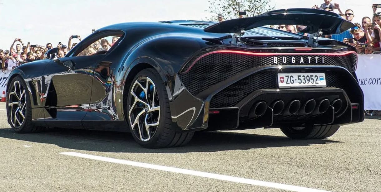 Horvátországban bukkant fel a világ legdrágább autója, a Bugatti La Voiture Noire – videó
