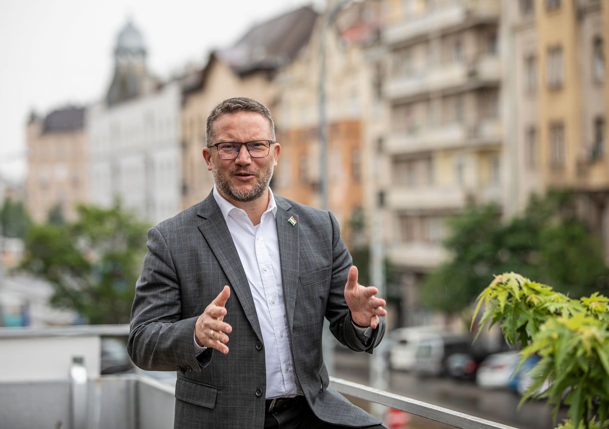 Ujhelyi úgy tudja, Brüsszel nem elégedett az igazságügyi reformmal