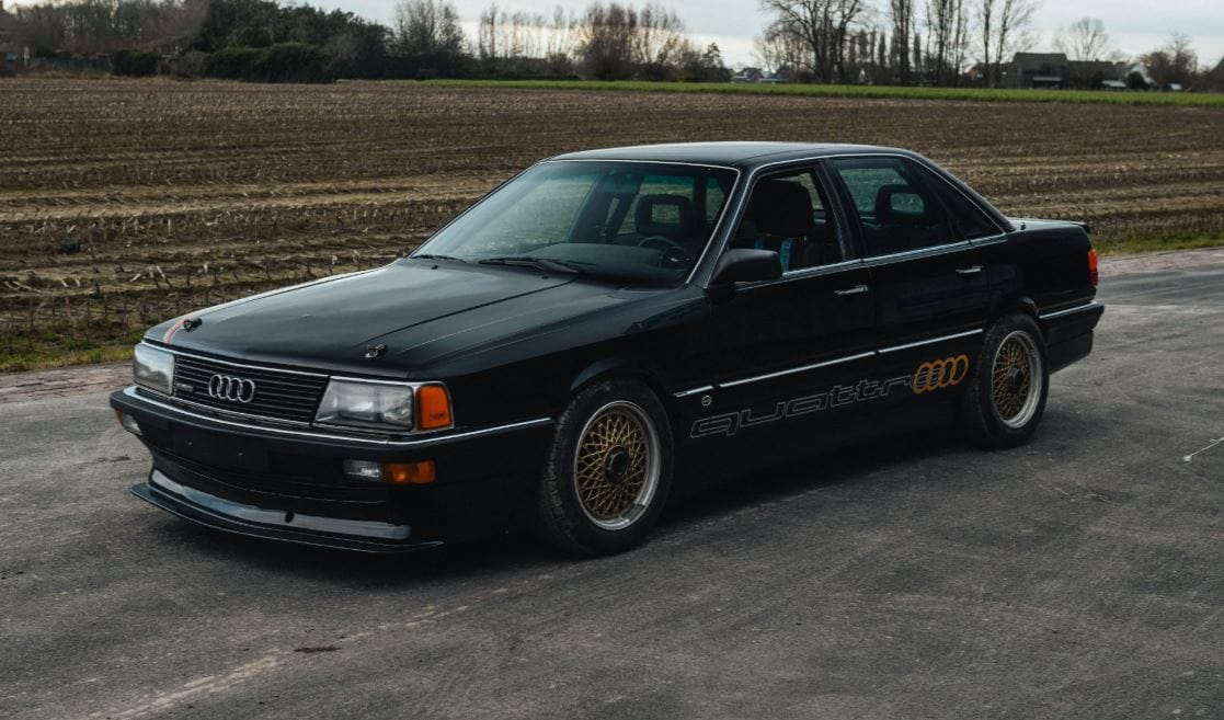 Eladó egy 1986-os Audi 5000, amely rekorddöntésre született