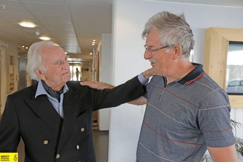 A halálból az életbe- szökés Pinochet poklából