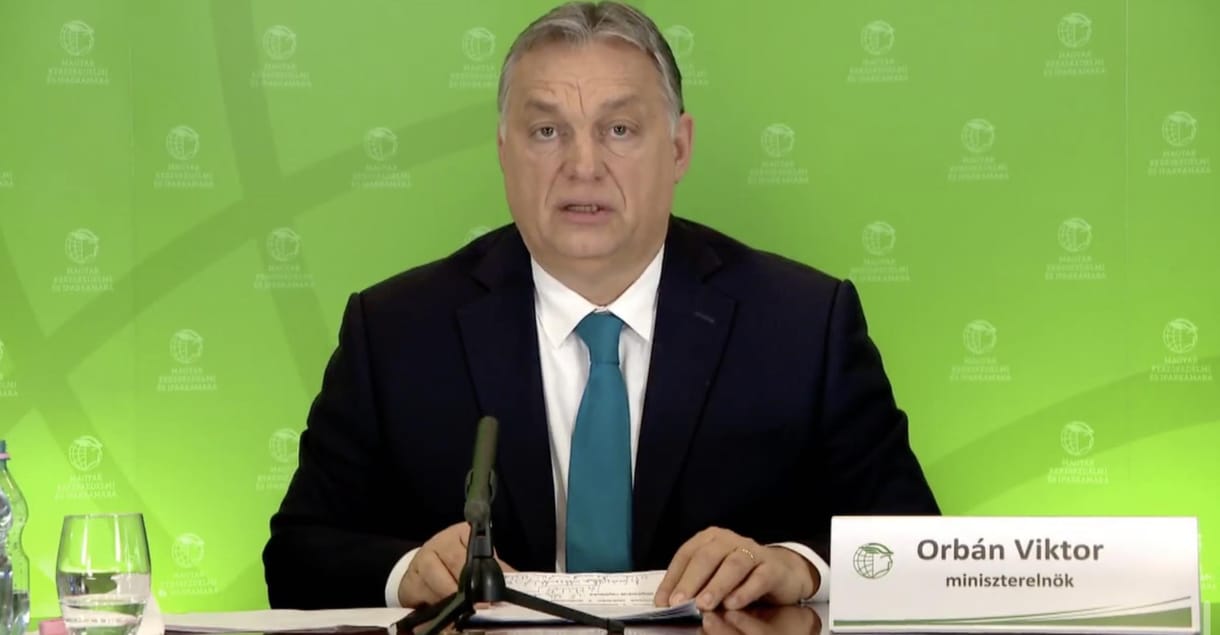 Újabb nemzeti konzultációt jelentett be Orbán