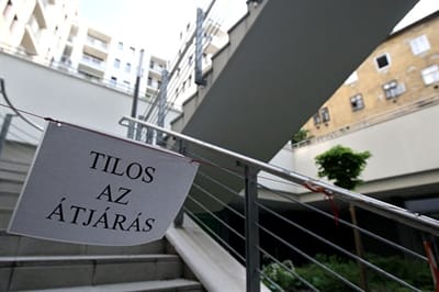 A jó hír az, hogy Orbán nem tilthat be semmit