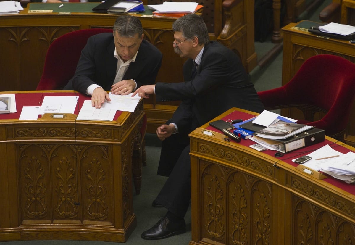 Az orbánizmus bebetonozásához keres államfőt a Fidesz