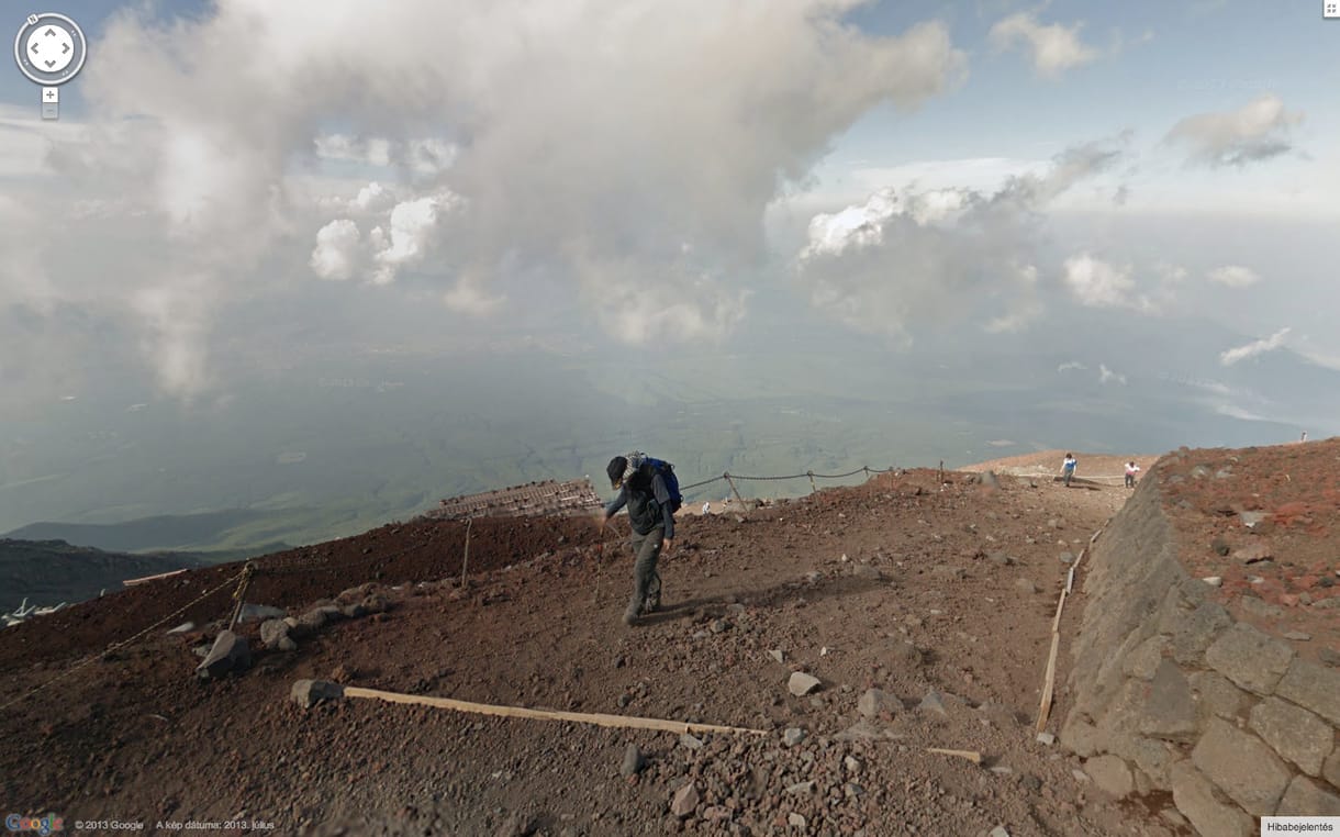 Street View a 3776 méter magas Fudzsi csúcsáról