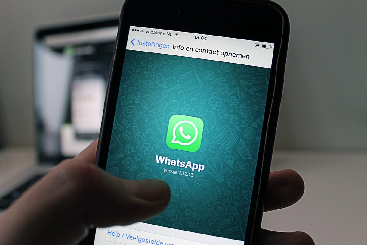 Zenemegosztás WhatsAppon? Ez is lehetséges, most éppen ingyen
