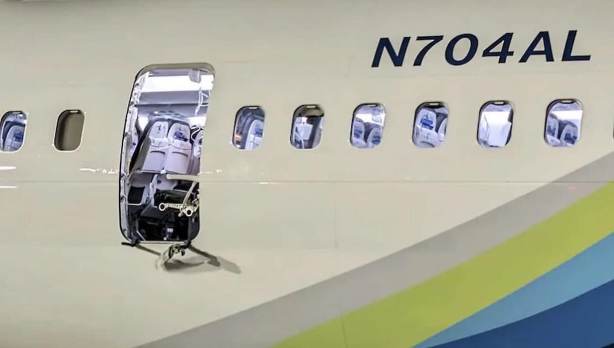 Nem szeretne Boeing repülőre szállni? Ezen az oldalon nézheti meg, hogy melyik járatot milyen gép teljesíti