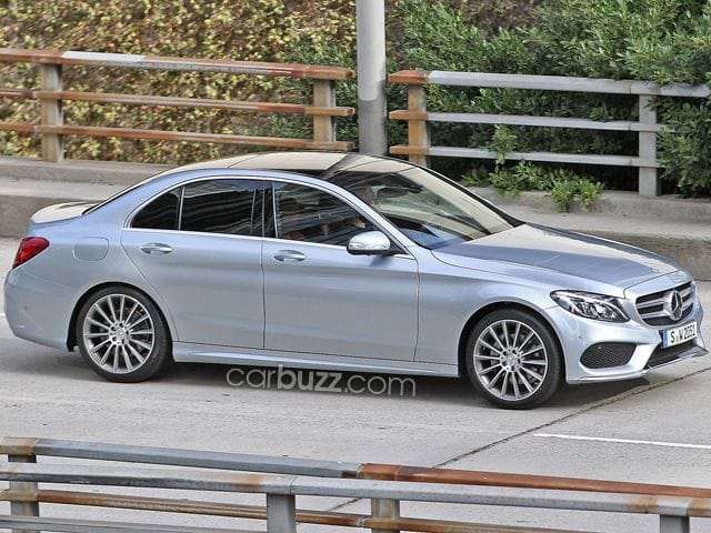 Leplezetlenül az új Mercedes C-osztály – fotó