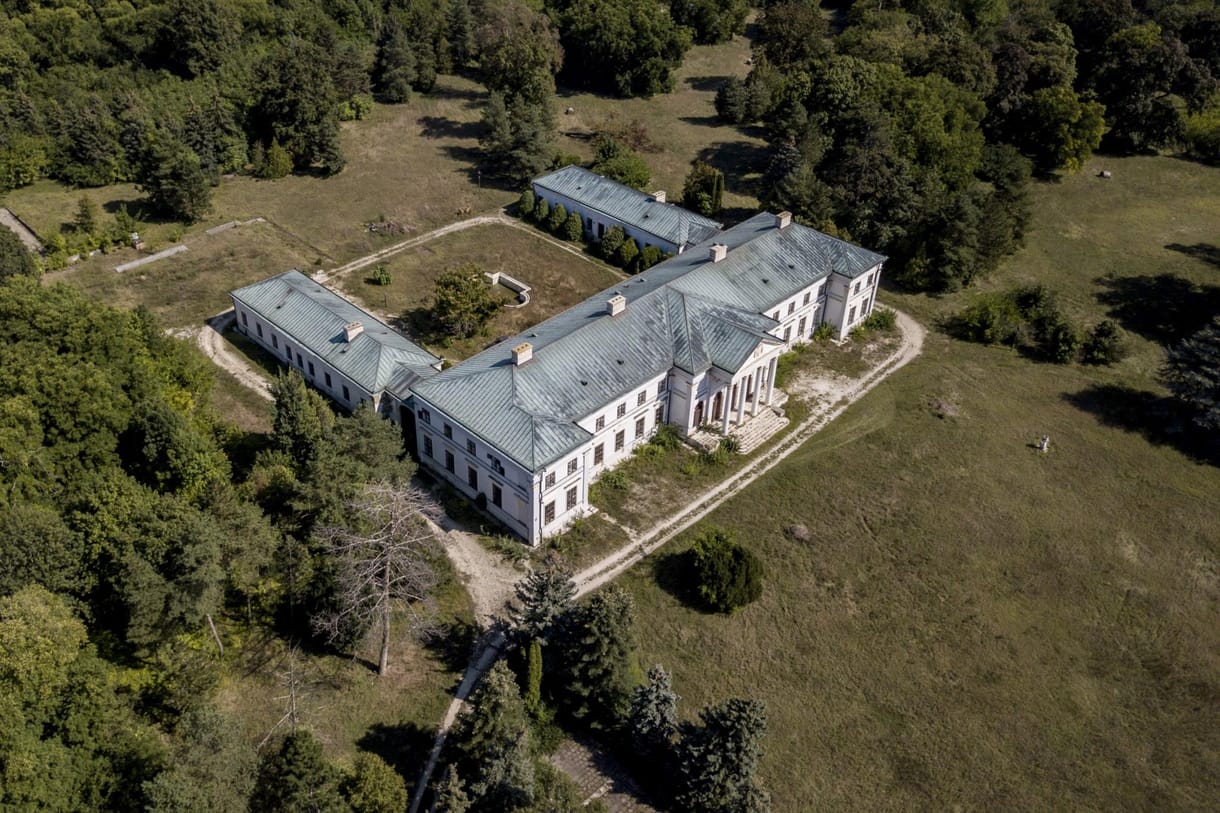 Magyar kastélyokra vethet szemet Jordánia tiszteletbeli konzuljának felesége