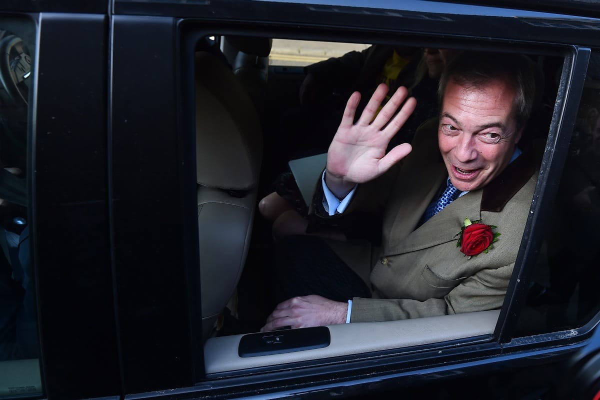 Mégis marad Farage a Ukip élén