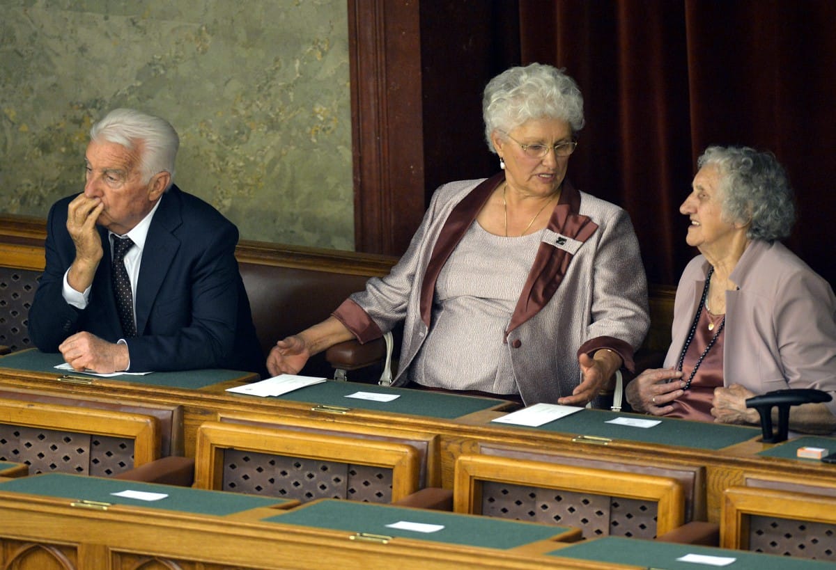 Orbán szülei, testvére is ott voltak a parlamentben - fotók
