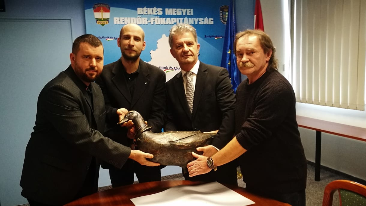 Megtalálták a szoborrongáló rémeket, akik megfújták Békéscsaba egyik ékkövét – fotó