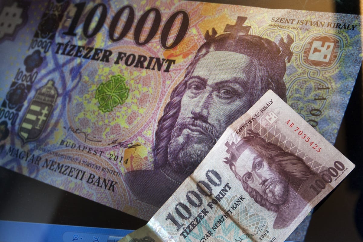 Ne lepődjön meg, ha mától furcsa tízezres kerül a kezébe