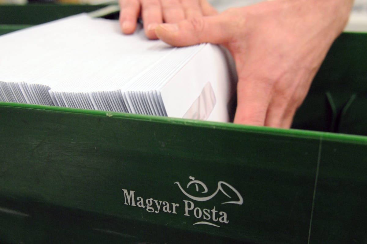 Tátong egy óriási biztonsági rés a Magyar Posta oldalán