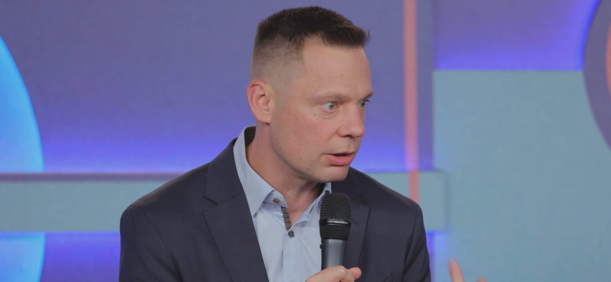 Duma Aktuál: A szinglik még Bayer Zsolt szerint sincsenek rajta a SPAR halállistáján